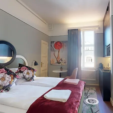 The Company - The Sweet Lejlighedshotel 4*