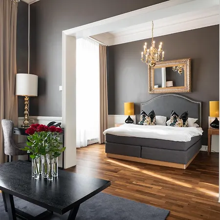 Grand Hotell