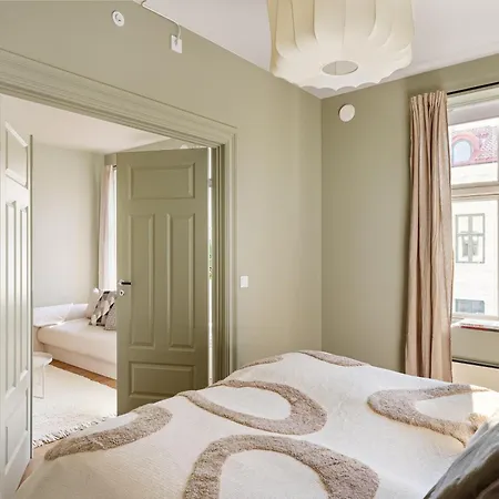 Dinbnb Gruenerlokka I 2-bedroom With Double Queen & Balcony 公寓