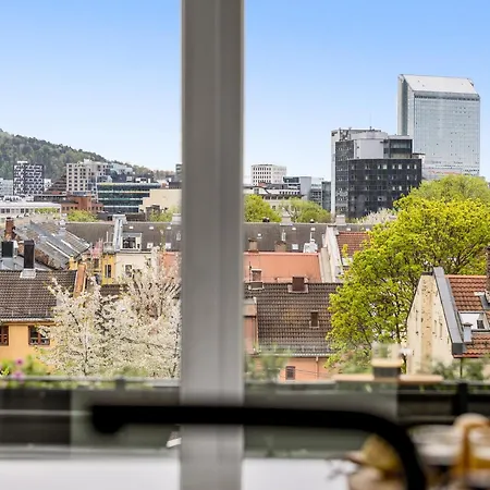 Penthouse In Leilighet