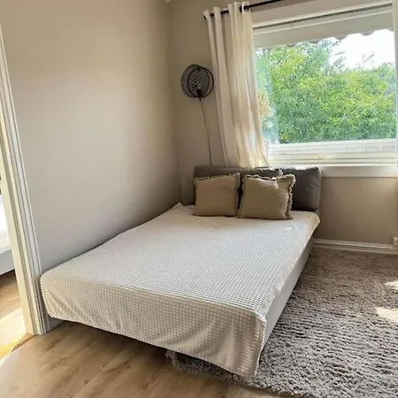 Leilighet Koselig Pa Ostensjo Med Stor Uteplass