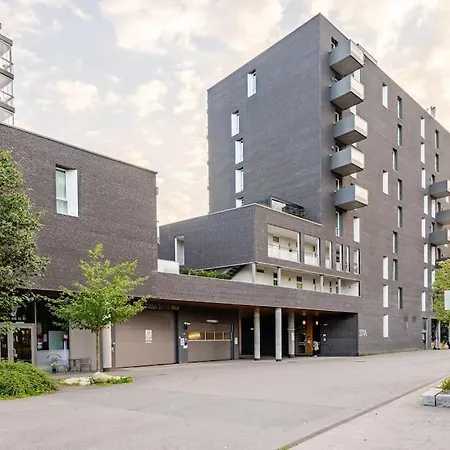 Apartment Accessible Corner With 3 Bedrooms, 2 Bathrooms, 2 Parkings And 3 Balconies Oslo