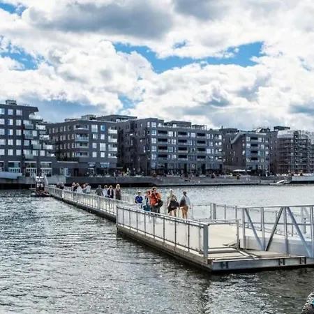 Apartment Waterfront Fjord View, Office, 2 Bedroom Lux Apt, Parking On-site