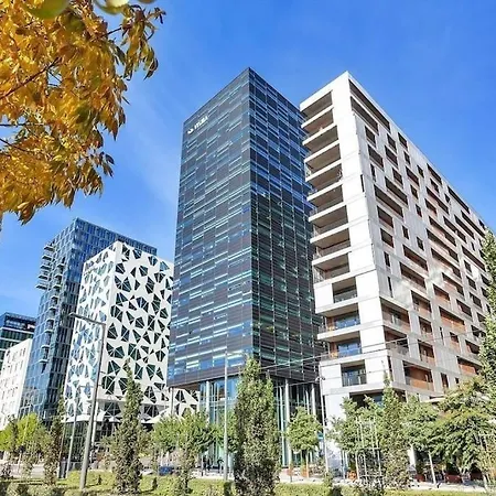 Waterfront Fjord View, Office, 2 Bedroom Lux Apt, Parking On-site Apartment *