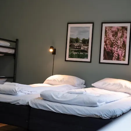 Bunks At Rode Hostel