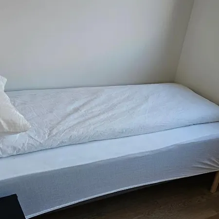 4 Bedrooom Lejlighed *