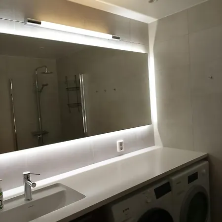 Seaview 2 Single Beds Luxury Station- Privatunterkunft
