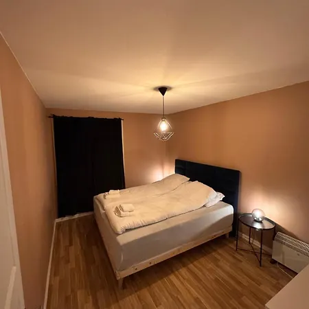 3-bedroom For 7,two Baths, Apartment Oslo