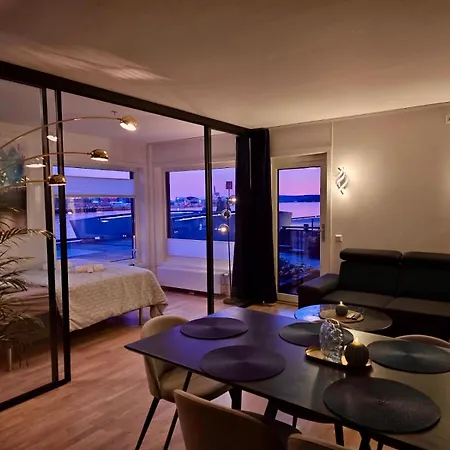 Waterfront Fjord View, Office, 2 Bedroom Lux Apt, Parking On-site Oslo