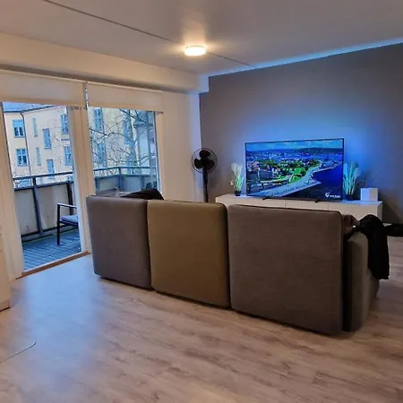 Apartment Modern And Apartment, 6 Mins To *