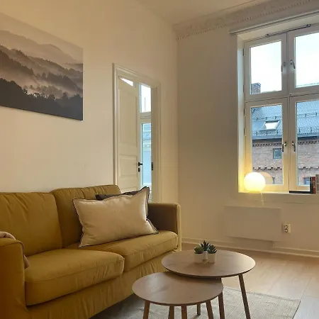 Leilighet Quiet Apartment, Trendy Gruenerlokka *