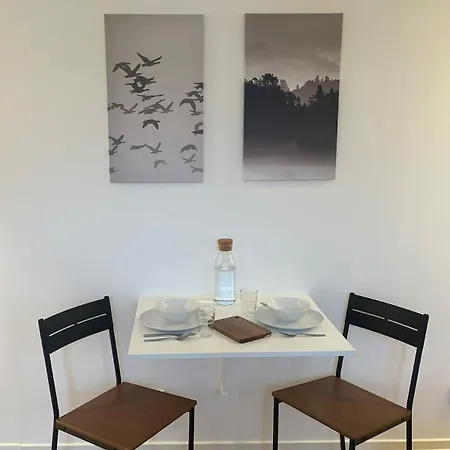 Quiet Apartment, Trendy Gruenerlokka Leilighet