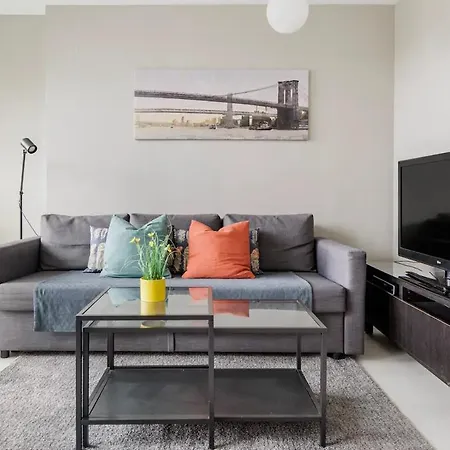 Apartment &close To Station Oslo