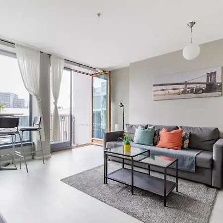 Apartment &close To Station