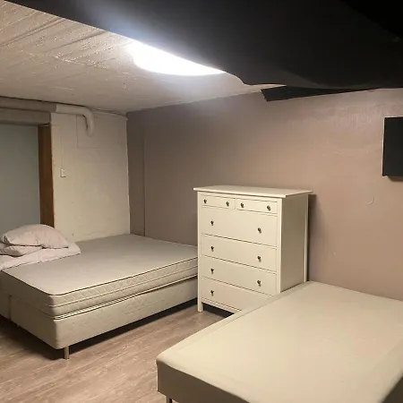 Spacious, With Parking Apartment *