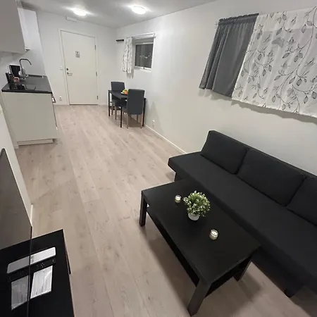 Temis Apartment, Private New 1 Bed And 1 Living With Sofa Bad And Lagre Kitchen, Share With Nobody