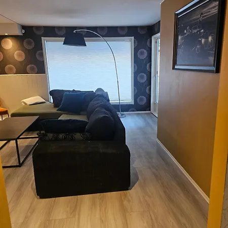 Apartment Full Privacy Townhome In With Wifi