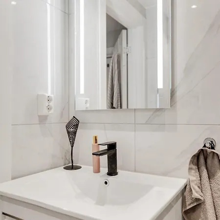 Apartment Perfect Next To Royal Palace, Aker Brygge, Center Oslo