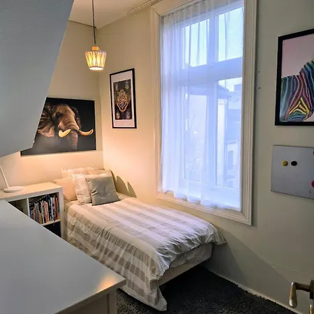 Apartment Super 2 Story Penthouse, 3 Bedroom 104m2 Oslo