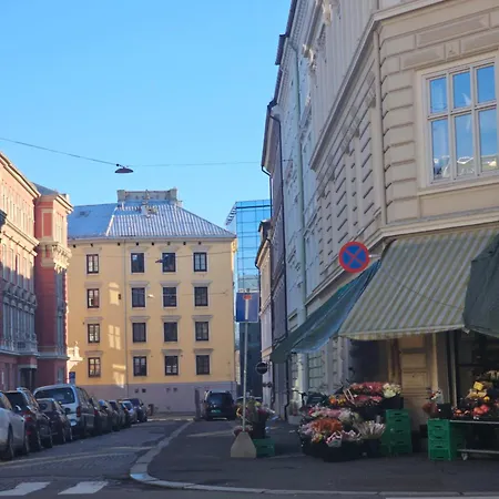 Super 2 Story Penthouse, 3 Bedroom 104m2 Oslo
