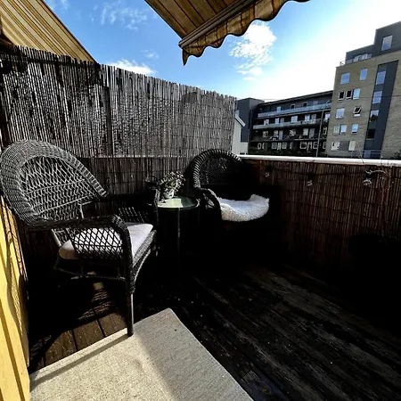 شقة Charming Near The Woods With Parking *