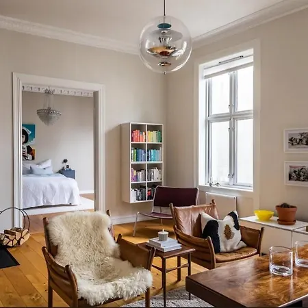 Apartment Beautiful, Classic And In *
