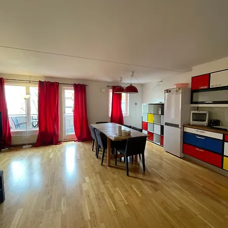 M5 Center Oslo, 110 Mt, 3 Bedrooms, 2 Toilette, 120 Mt Apartment