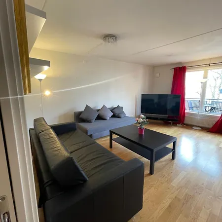 M5 Center Oslo, 110 Mt, 3 Bedrooms, 2 Toilette, 120 Mt * Oslo