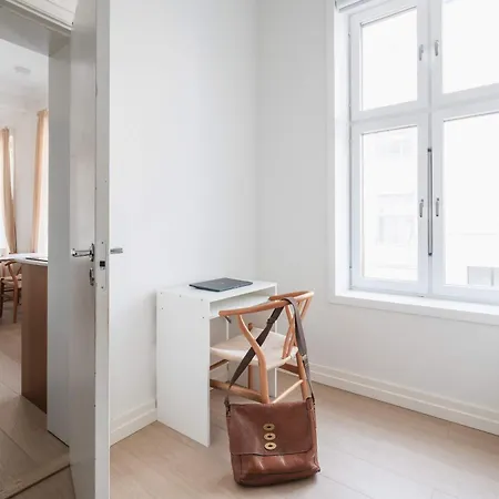 Dinbnb L Historical Luxury L Center L Renovated 2025