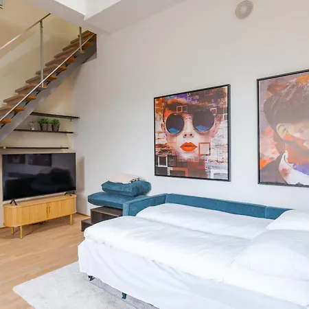 Dinbnb L Tollbugata Retreat L Rooftop L Smart-tv L 6 Guests