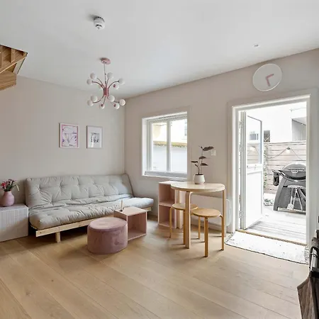 Dinbnb L 1 Min To Mathallen I Backyard I 24l7 Check-in Apartment