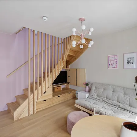 Dinbnb L 1 Min To Mathallen I Backyard I 24l7 Check-in