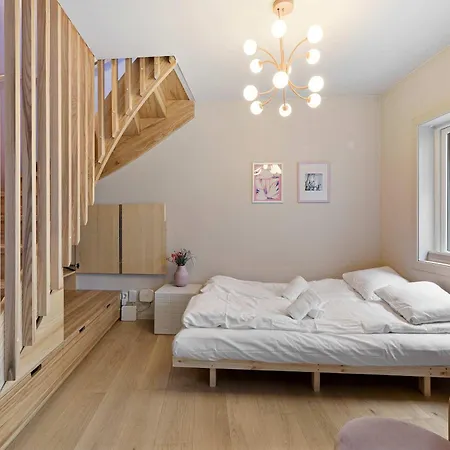 Dinbnb L 1 Min To Mathallen I Backyard I 24l7 Check-in * Oslo