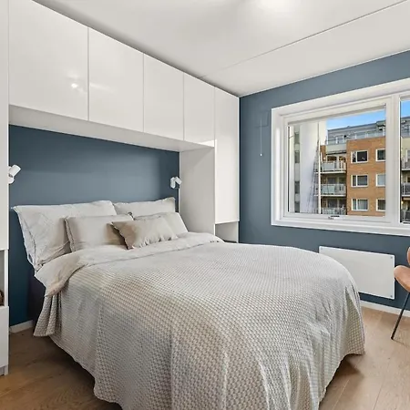 Modern 3 Bedroom - 4 Minute Walk From Metro - Floor Baclony View Daire *