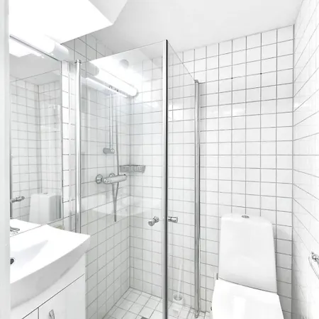 Downtown King Bed Fashionable Apartment *