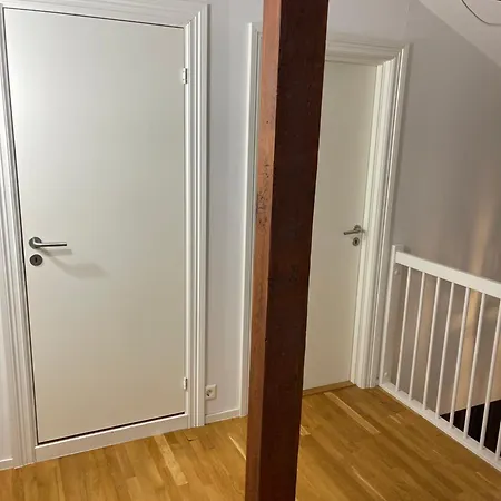 Bo Sentralt Pa Gruenerlokka Na
