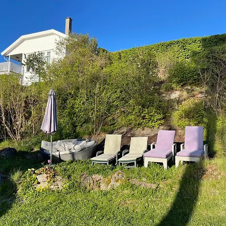 Apartment Seaside Retreat: Nordstrand With Garden And *