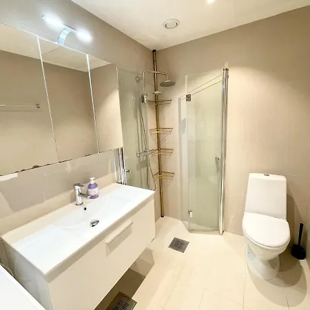 3 Bedroom At The Heart Of Gruenerlokka