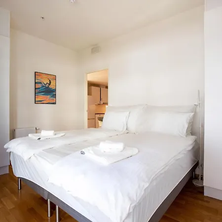 Apartment By The Sea