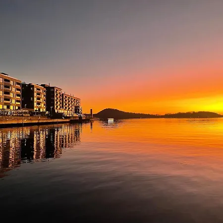 Apartment By The Sea
