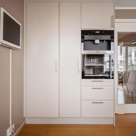 Apartment 112 Sqm Penthouse With An Omg Fjord View *