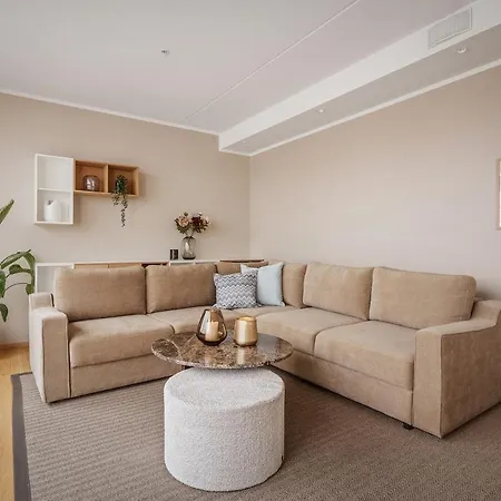 112 Sqm Penthouse With An Omg Fjord View