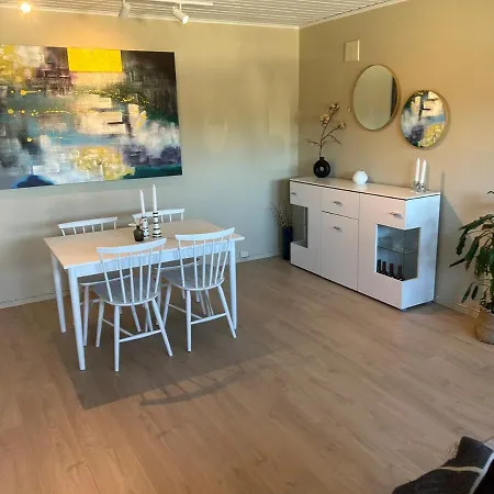 Apartment Pa 44 Kvadratmeter Til Leie I Svaleveien 1a