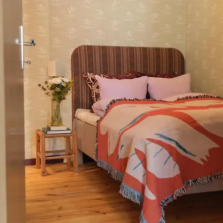 The Calm Apartment