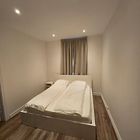Holiday home H21d-central-cozy Spacious Suits Family-3 Bedrooms