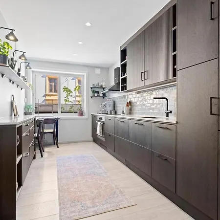 Fully Furnished With High Standard Apartment