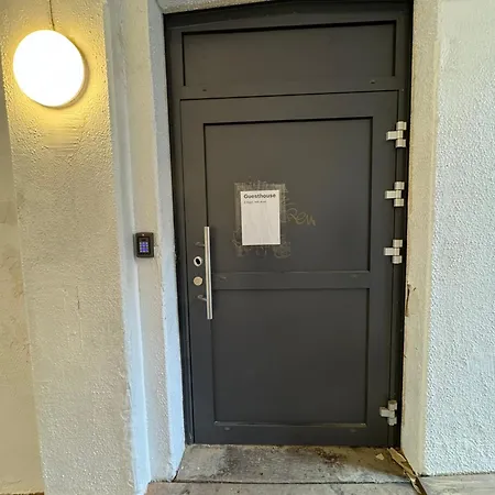 Gold Centrum Pensionat 3*
