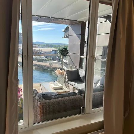 Spacious With Sea-view And Sunset Apartment
