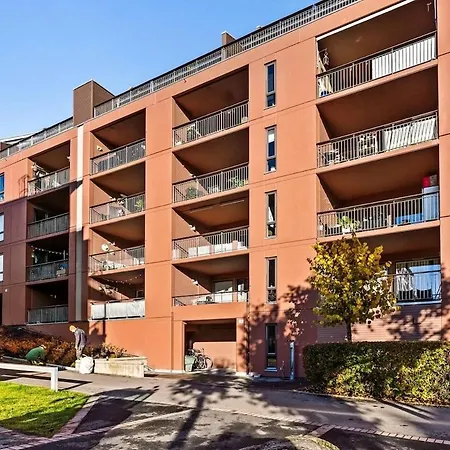 3 Bedrooms - 2 Balconies - Modern - Family Friendly * Oslo