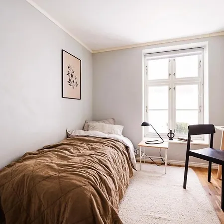 Cozy In Apartment